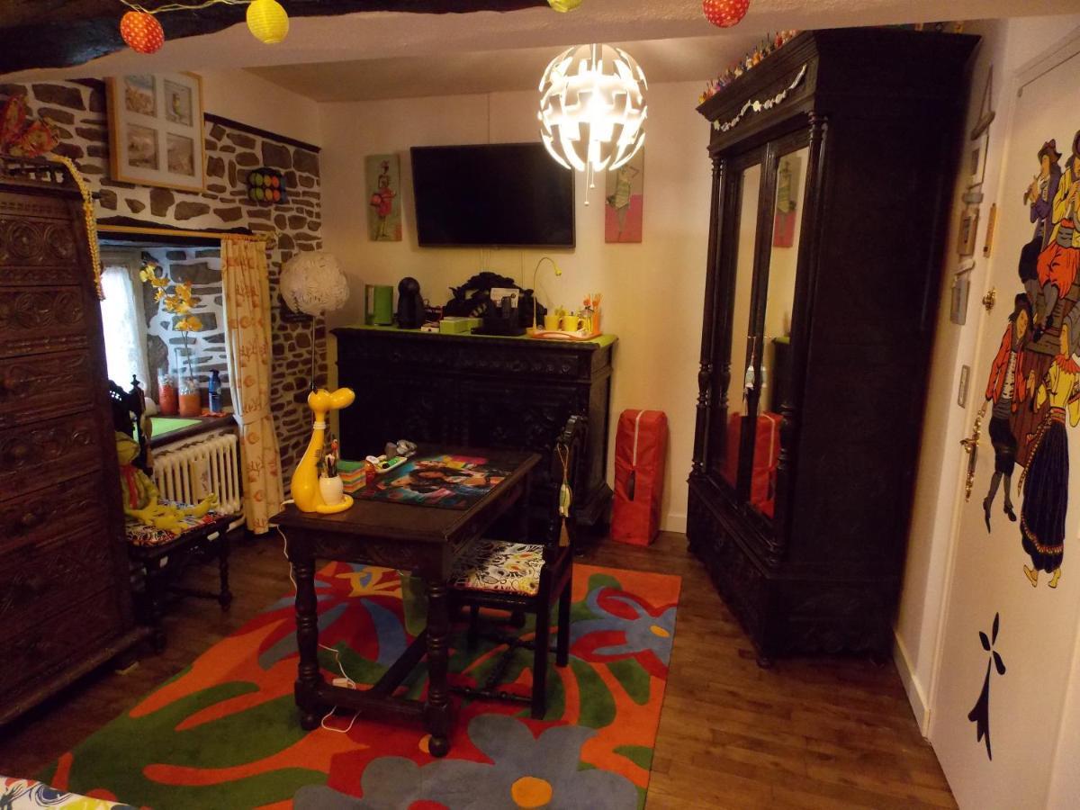 Chambre de la Nonne en vacances Dol-de-Bretagne Extérieur photo